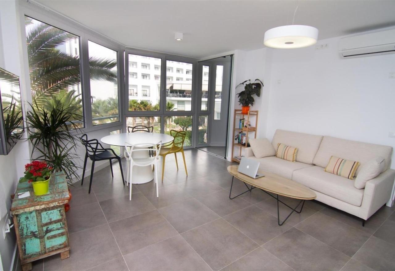 Super Front Line Modern New Apartm Nerja Kültér fotó