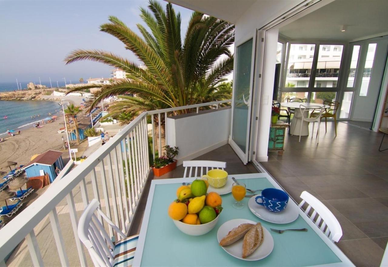 Super Front Line Modern New Apartm Nerja Kültér fotó