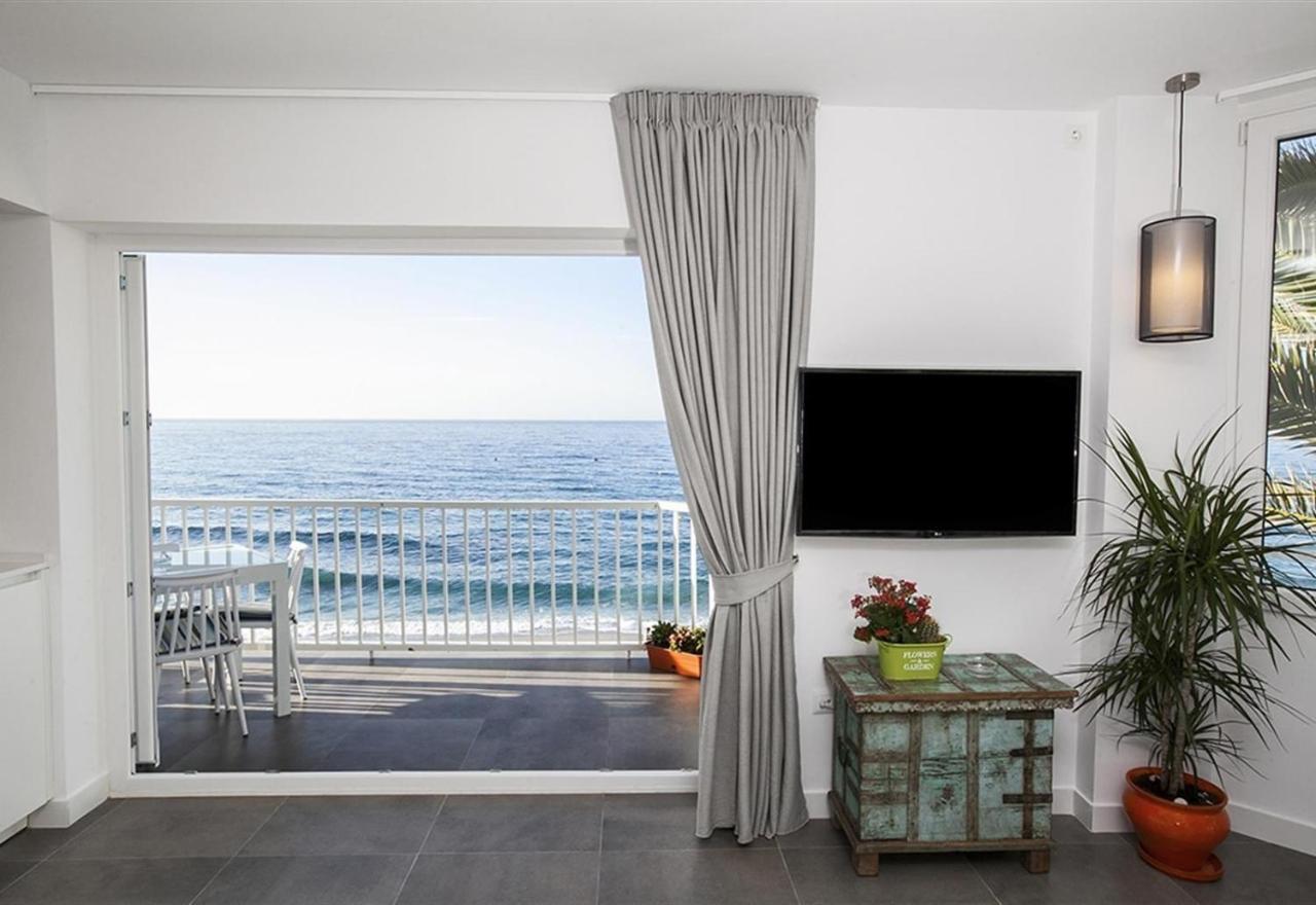 Super Front Line Modern New Apartm Nerja Kültér fotó