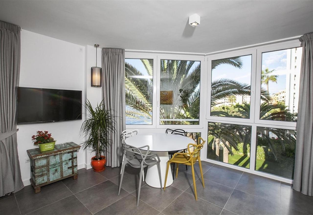 Super Front Line Modern New Apartm Nerja Kültér fotó